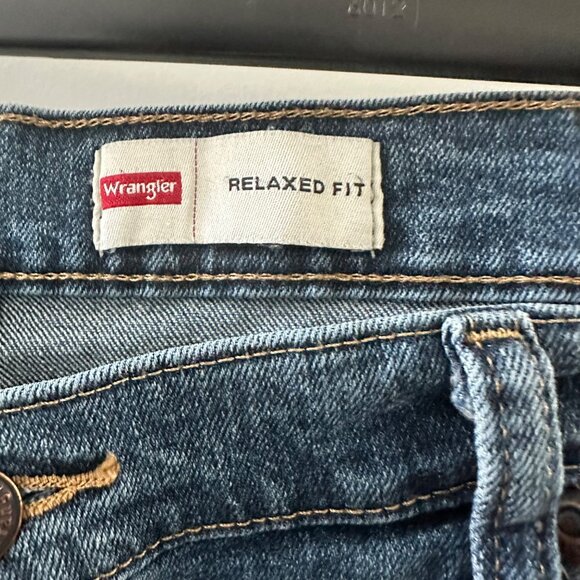 Wrangler Premium Quality Straight Fit Mens Jeans Size 38x30 Blue Denim Blend - Picture 7 of 7